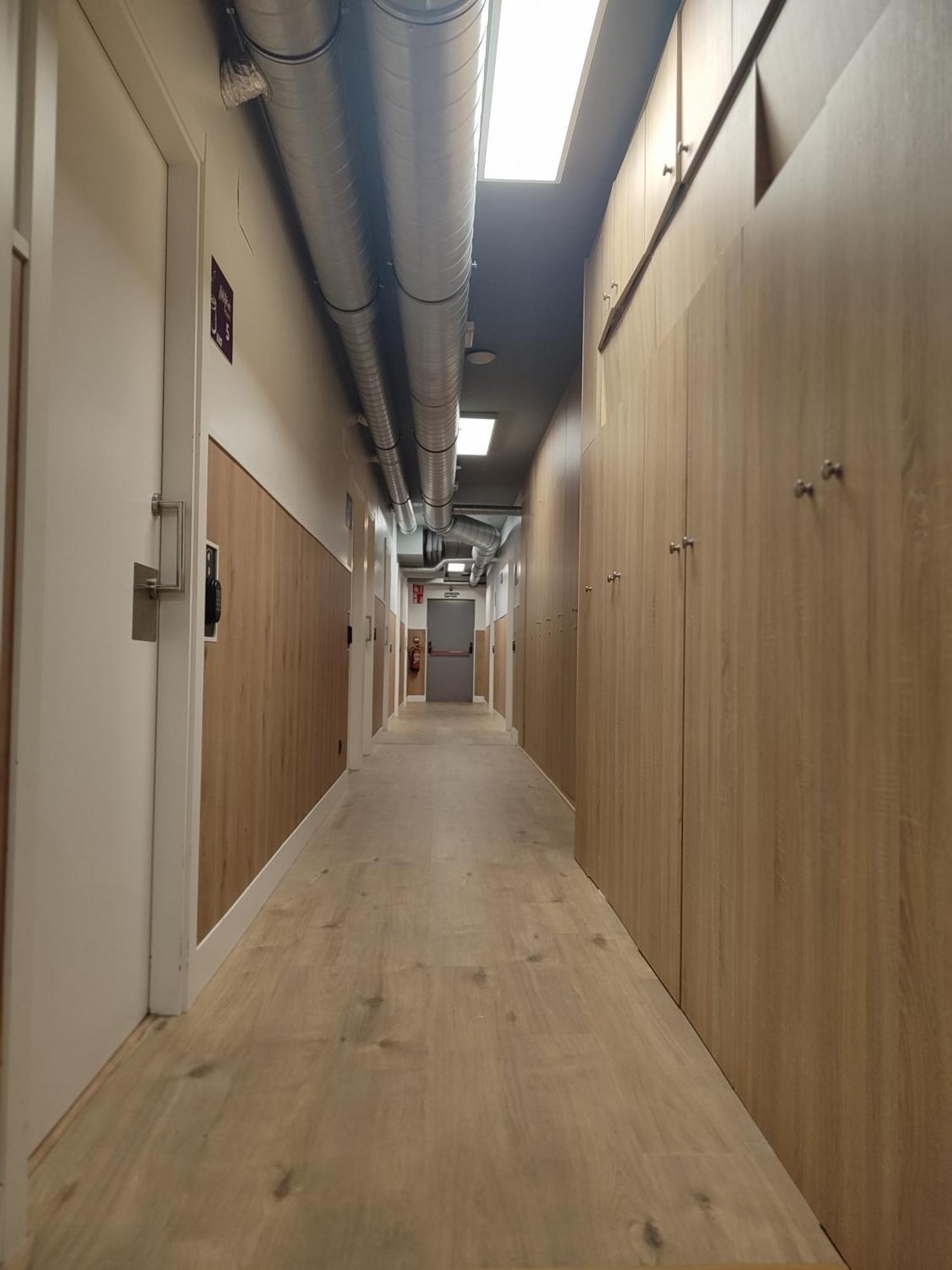 Bilbao Metropolitan Hostel By Bossh Hotels Ngoại thất bức ảnh