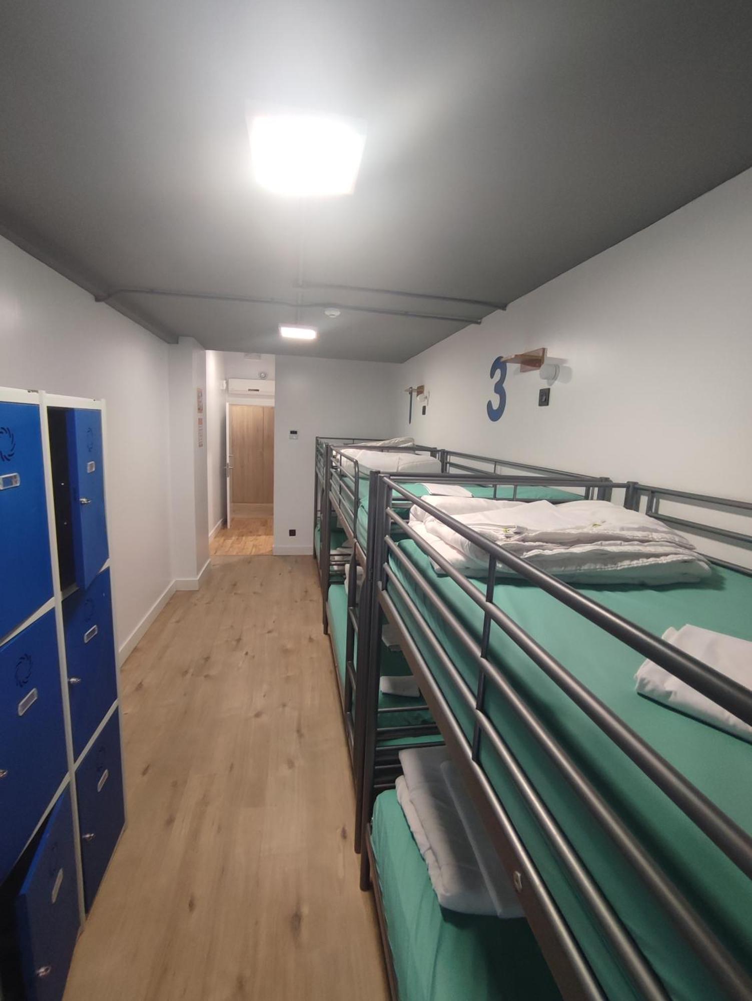 Bilbao Metropolitan Hostel By Bossh Hotels Ngoại thất bức ảnh