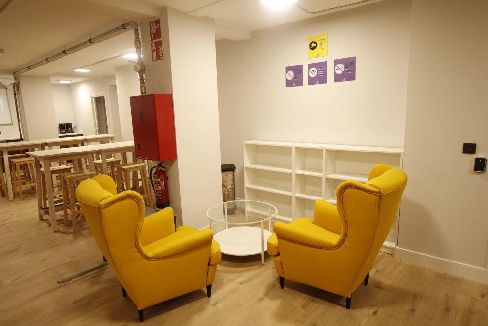 Bilbao Metropolitan Hostel By Bossh Hotels Ngoại thất bức ảnh